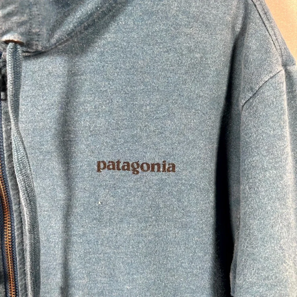 Patagonia Jacket Mens Small Blue Organic Cotton Wordmark Logo Full Zip Hooded